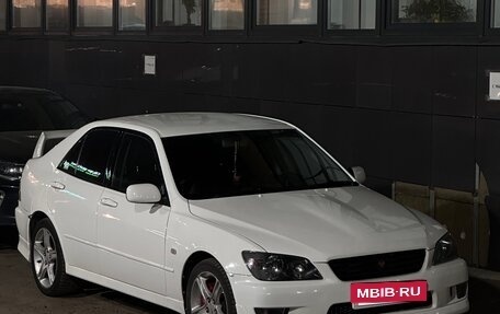 Toyota Altezza, 1998 год, 1 250 000 рублей, 2 фотография