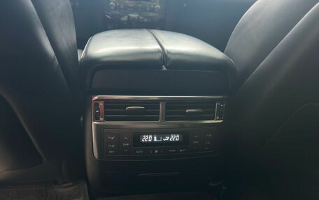 Lexus LX III, 2011 год, 3 650 000 рублей, 13 фотография