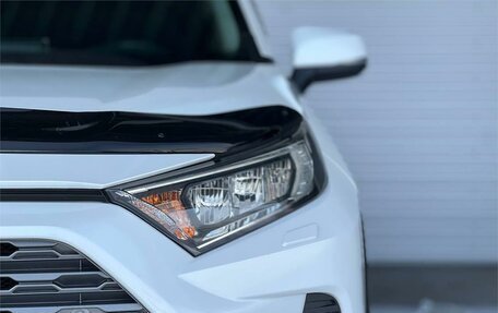 Toyota RAV4, 2019 год, 3 295 000 рублей, 14 фотография