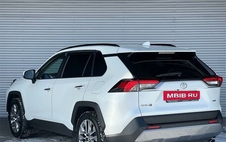Toyota RAV4, 2019 год, 3 295 000 рублей, 7 фотография