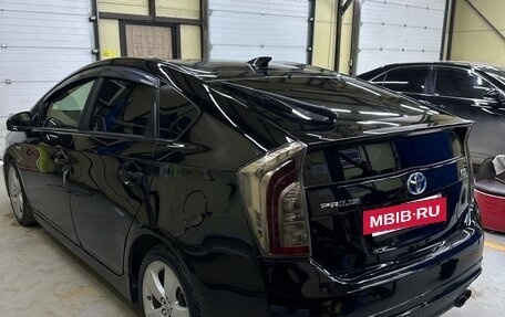 Toyota Prius, 2014 год, 1 150 000 рублей, 4 фотография