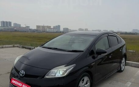 Toyota Prius, 2014 год, 1 150 000 рублей, 9 фотография