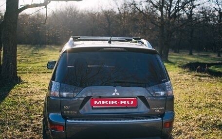 Mitsubishi Outlander III рестайлинг 3, 2008 год, 1 430 000 рублей, 2 фотография