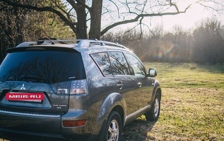 Mitsubishi Outlander III рестайлинг 3, 2008 год, 1 430 000 рублей, 4 фотография