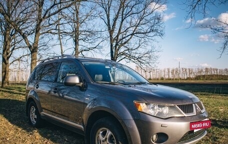 Mitsubishi Outlander III рестайлинг 3, 2008 год, 1 430 000 рублей, 6 фотография