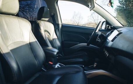 Mitsubishi Outlander III рестайлинг 3, 2008 год, 1 430 000 рублей, 18 фотография