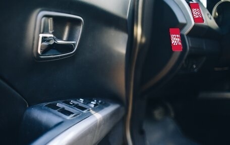 Mitsubishi Outlander III рестайлинг 3, 2008 год, 1 430 000 рублей, 9 фотография