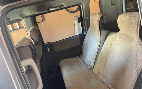 Honda Mobilio I, 2003 год, 400 000 рублей, 4 фотография