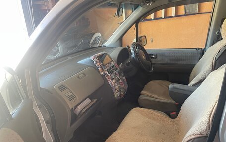 Honda Mobilio I, 2003 год, 400 000 рублей, 5 фотография