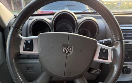 Dodge Nitro, 2007 год, 995 000 рублей, 1 фотография