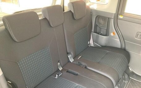 Toyota Roomy I, 2021 год, 890 099 рублей, 28 фотография
