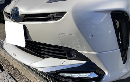 Toyota Prius IV XW50, 2022 год, 1 600 000 рублей, 7 фотография