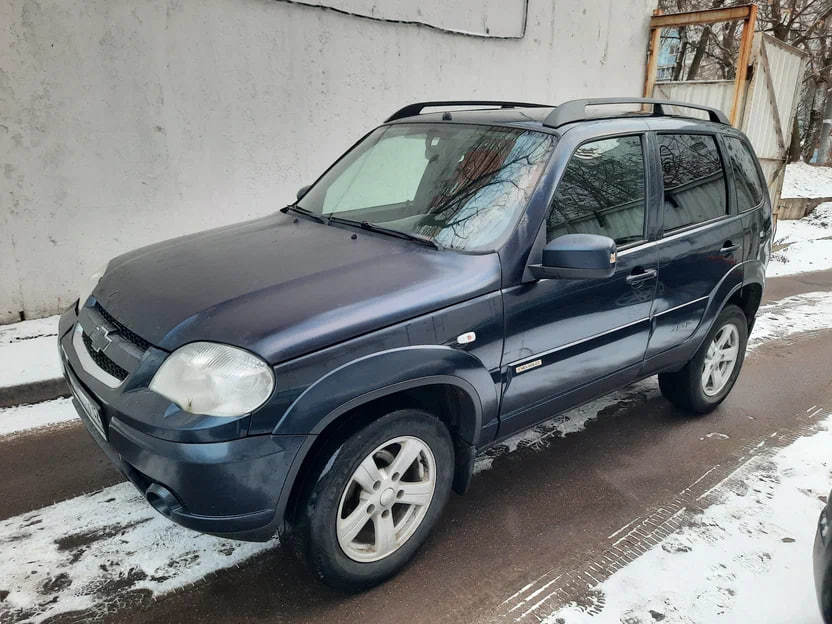 Chevrolet Niva I рестайлинг, 2013 год, 604 000 рублей, 2 фотография