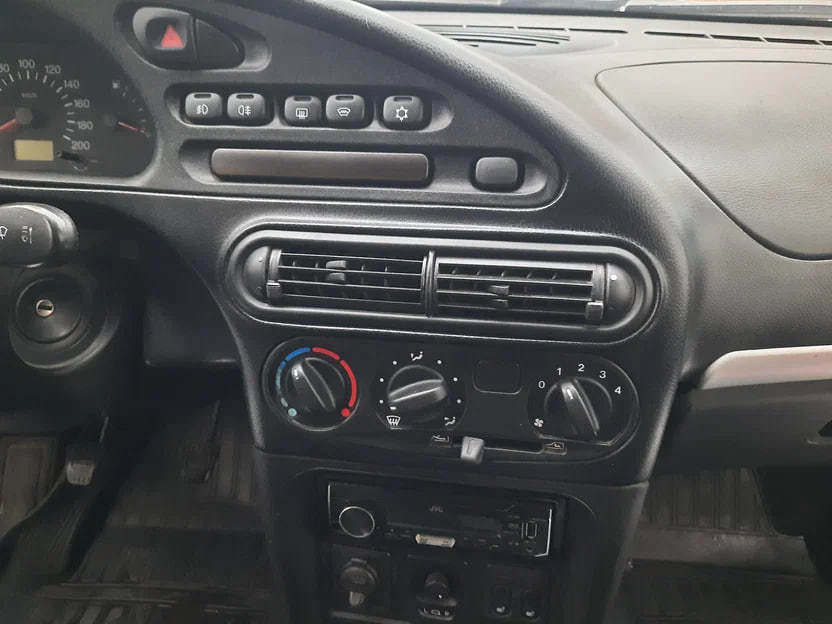 Chevrolet Niva I рестайлинг, 2013 год, 604 000 рублей, 6 фотография