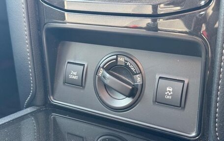 Toyota Land Cruiser Prado 150 рестайлинг 2, 2022 год, 3 415 000 рублей, 20 фотография