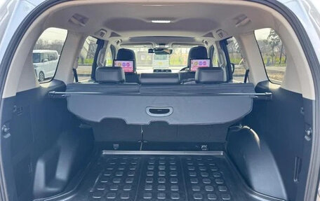 Toyota Land Cruiser Prado 150 рестайлинг 2, 2022 год, 3 415 000 рублей, 37 фотография