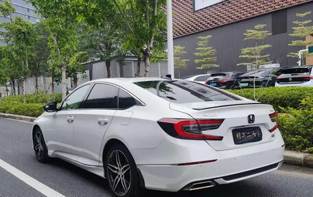 Honda Accord IX рестайлинг, 2022 год, 1 800 666 рублей, 16 фотография