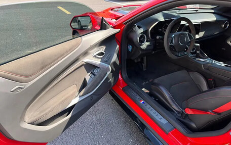 Chevrolet Camaro VI, 2021 год, 5 500 666 рублей, 6 фотография
