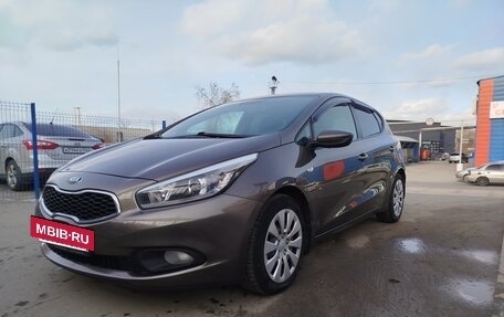 KIA cee'd III, 2015 год, 1 090 000 рублей, 3 фотография