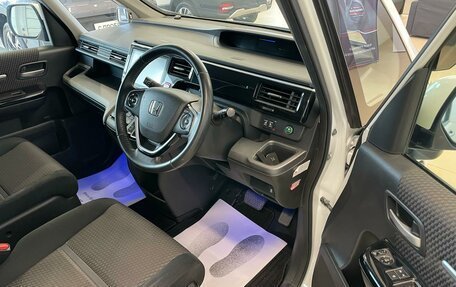 Honda Stepwgn IV, 2015 год, 2 429 000 рублей, 10 фотография