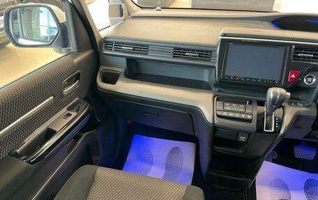 Honda Stepwgn IV, 2015 год, 2 429 000 рублей, 14 фотография