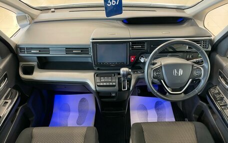 Honda Stepwgn IV, 2015 год, 2 429 000 рублей, 16 фотография