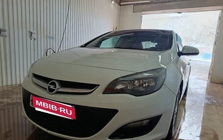 Opel Astra J, 2014 год, 760 000 рублей, 9 фотография