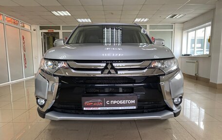 Mitsubishi Outlander III рестайлинг 3, 2016 год, 1 869 999 рублей, 2 фотография