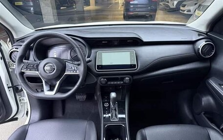 Nissan Kicks I, 2022 год, 1 800 000 рублей, 7 фотография