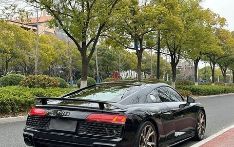 Audi R8, 2021 год, 22 600 000 рублей, 5 фотография