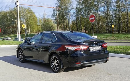 Toyota Camry, 2022 год, 4 099 000 рублей, 7 фотография