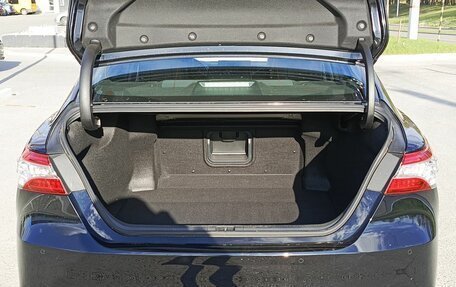Toyota Camry, 2022 год, 4 099 000 рублей, 10 фотография