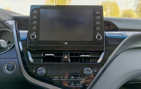 Toyota Camry, 2022 год, 4 099 000 рублей, 15 фотография