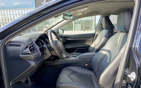 Toyota Camry, 2022 год, 4 099 000 рублей, 16 фотография