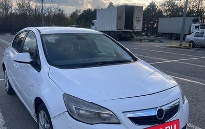 Opel Astra J, 2011 год, 500 000 рублей, 1 фотография
