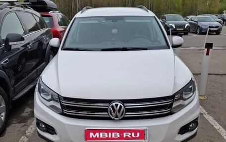 Volkswagen Tiguan I, 2012 год, 1 800 000 рублей, 1 фотография