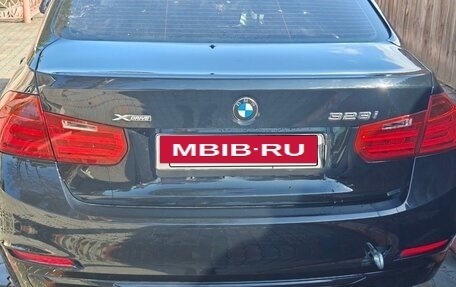 BMW 3 серия, 2013 год, 500 000 рублей, 2 фотография