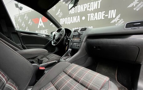Volkswagen Golf GTI VII, 2010 год, 1 535 000 рублей, 14 фотография
