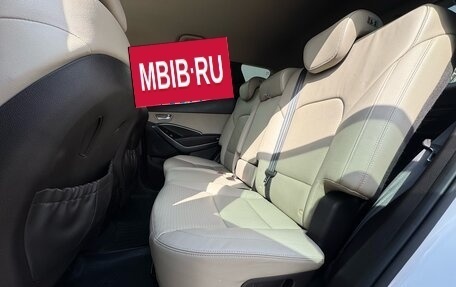 Hyundai Santa Fe III рестайлинг, 2014 год, 1 995 000 рублей, 11 фотография