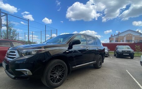Toyota Highlander III, 2012 год, 2 500 000 рублей, 5 фотография