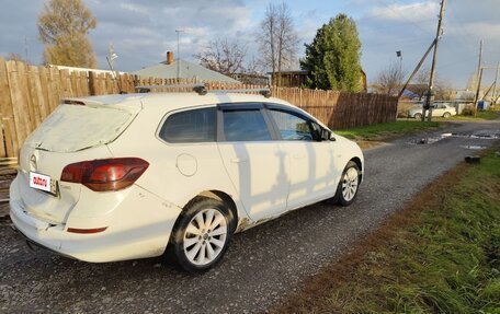Opel Astra J, 2011 год, 420 000 рублей, 4 фотография
