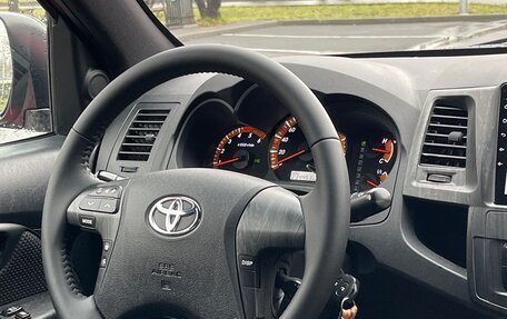 Toyota Hilux VII, 2014 год, 2 440 000 рублей, 4 фотография
