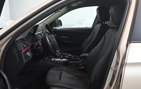 BMW 3 серия, 2013 год, 1 645 000 рублей, 10 фотография
