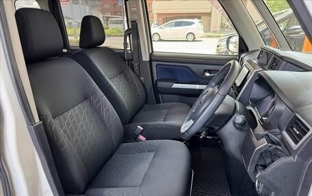 Toyota Roomy I, 2021 год, 923 855 рублей, 10 фотография
