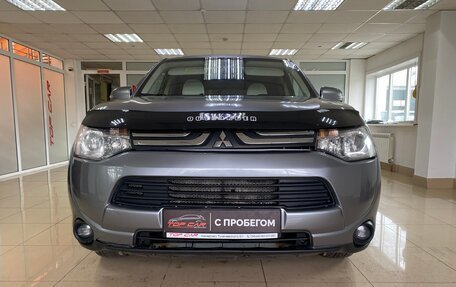 Mitsubishi Outlander III рестайлинг 3, 2013 год, 1 099 999 рублей, 2 фотография