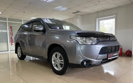 Mitsubishi Outlander III рестайлинг 3, 2013 год, 1 099 999 рублей, 3 фотография