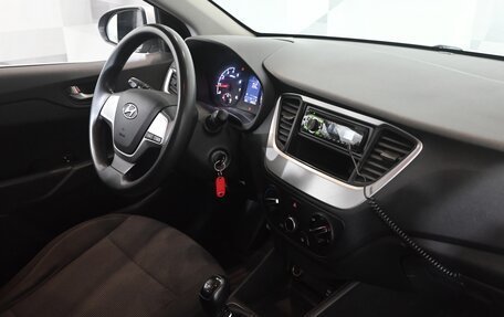 Hyundai Solaris II рестайлинг, 2018 год, 1 111 000 рублей, 11 фотография