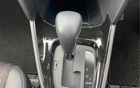 Toyota Yaris Cross, 2022 год, 1 500 000 рублей, 16 фотография
