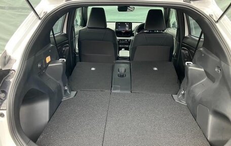 Toyota Yaris Cross, 2022 год, 1 500 000 рублей, 25 фотография