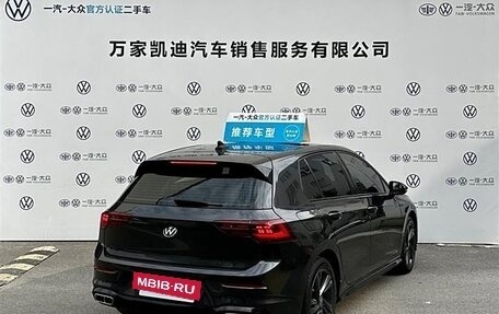Volkswagen Golf VIII, 2022 год, 1 830 000 рублей, 5 фотография